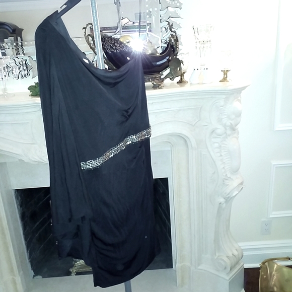 Cache. One-Shoulder, Cascading, Draped-Sleeve, Ruched Black Dress. Beaded Silky - Picture 1 of 16